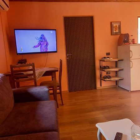 Apartment In Tiran Dış mekan fotoğraf